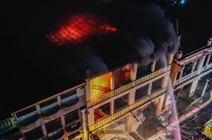 IMAGE 2025-11-01 21:18:28